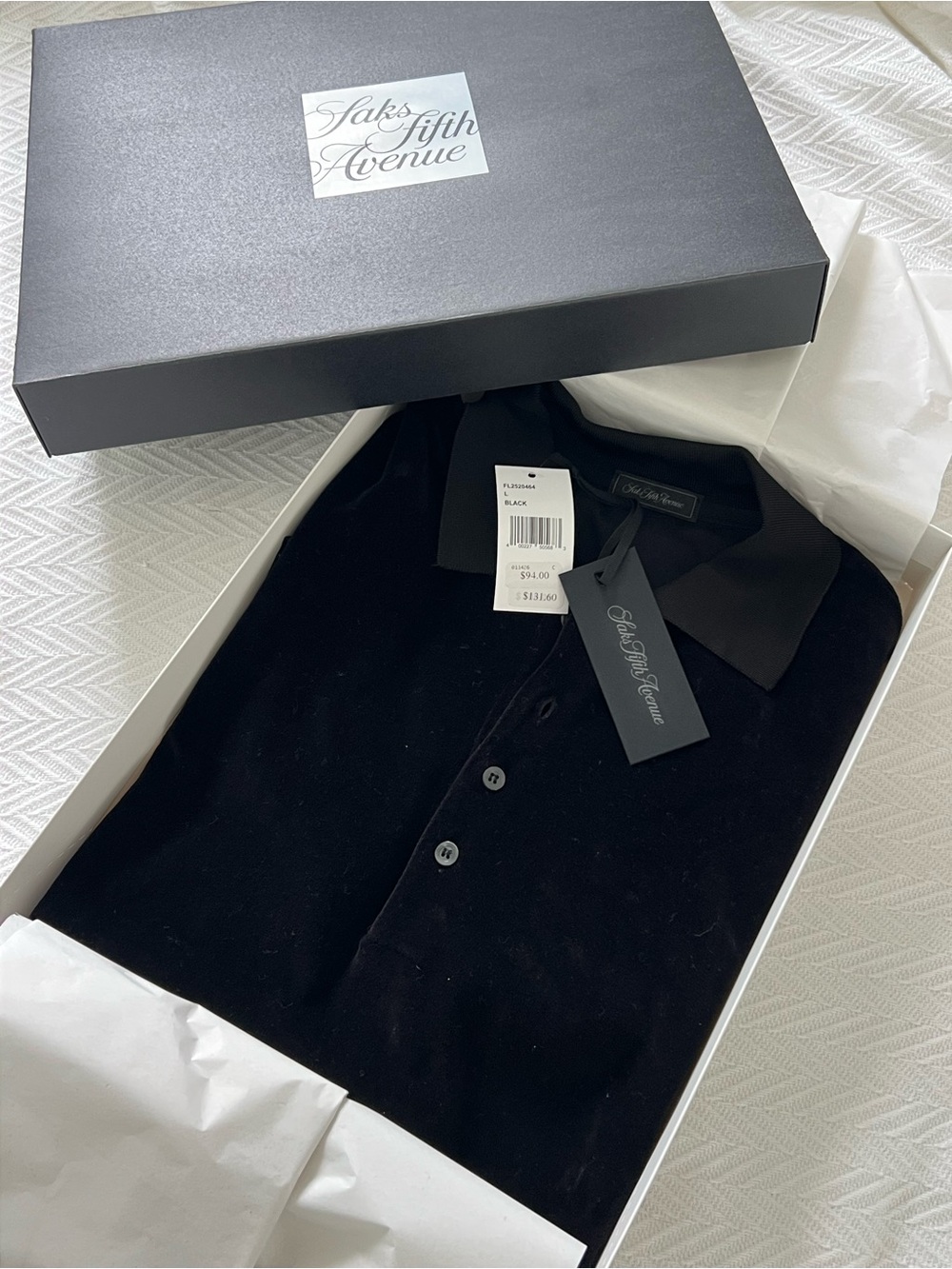 Saks Fifth Avenue Men’s Black Button-Up Polo Shirt NWT In Gift Box Size L